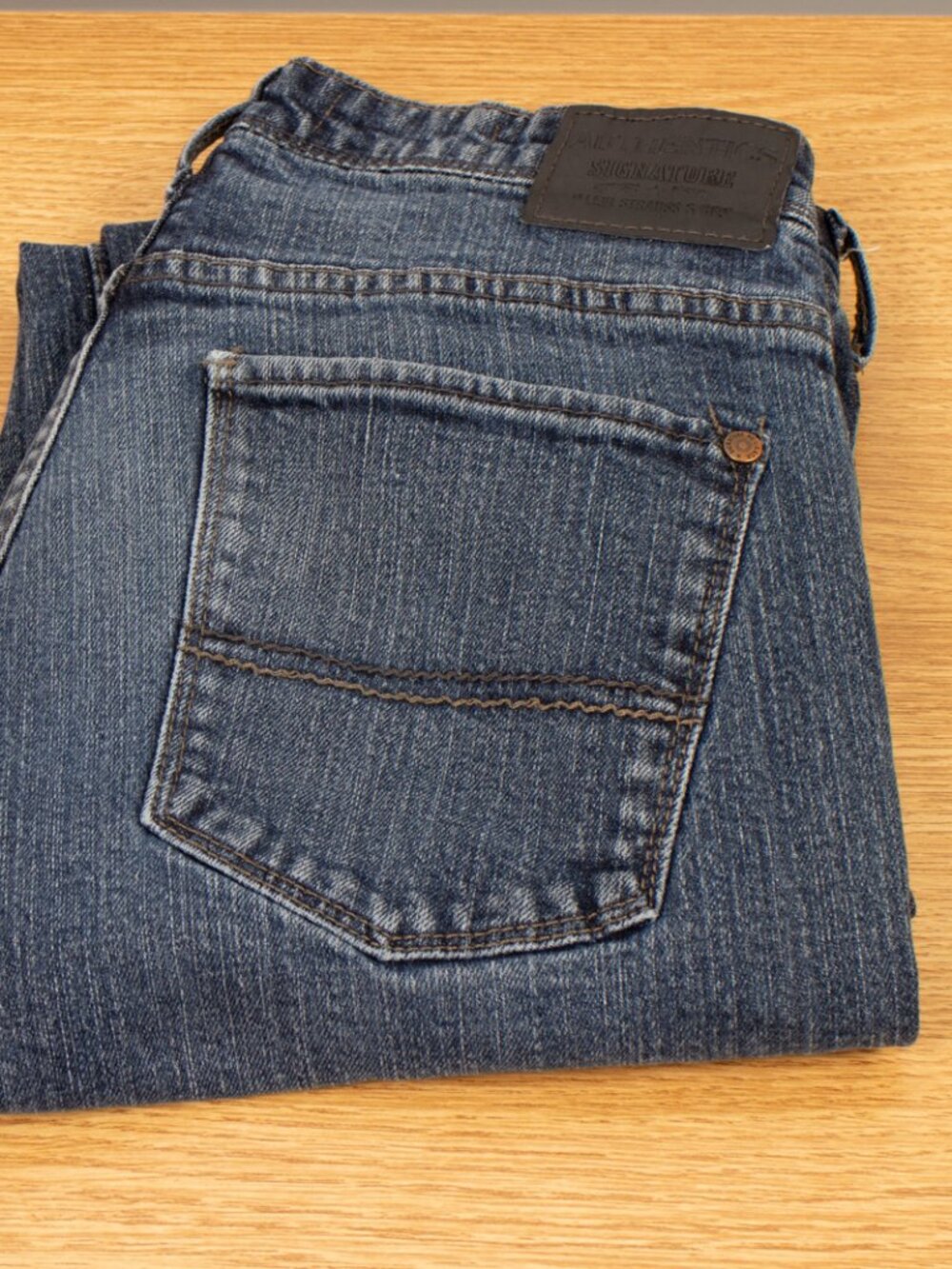 Levi's Signature Authentics Skinny Jeans 29 X 31 Womens Denim Jeans Dark Wash